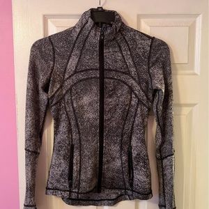 Lululemon define
